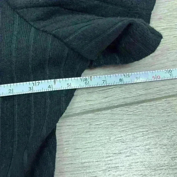 Style 5 Black V-Neck Mini Dress Size M NWT - Picture 7 of 8